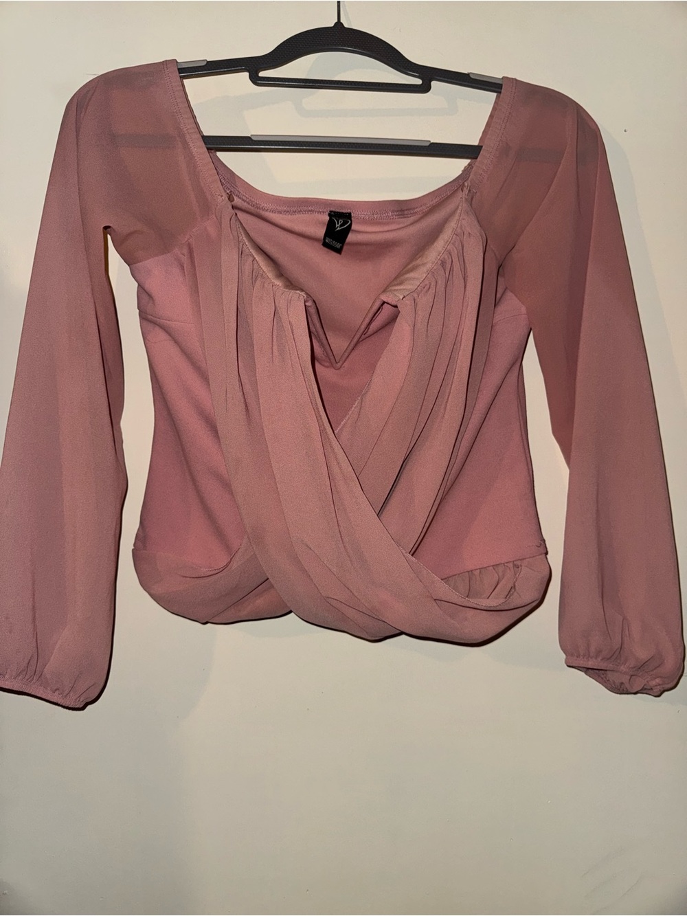 Windsor Dusty Rose Off-Shoulder Draped Blouse Size L - Picture 2 of 5